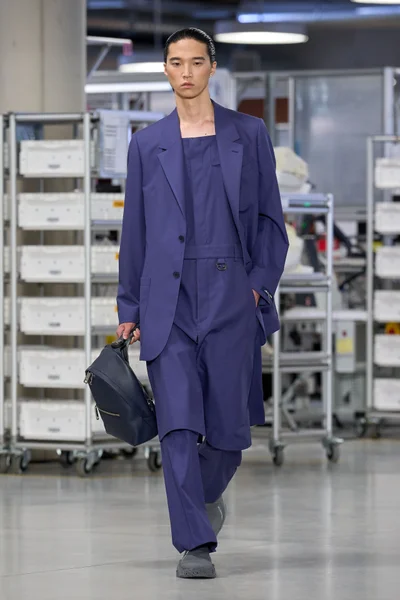 Look 26